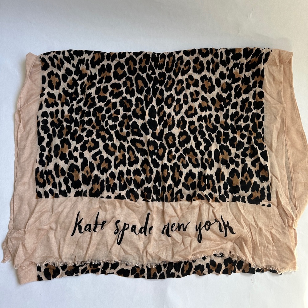 NWT Kate Spade Leopard Print Scarf
